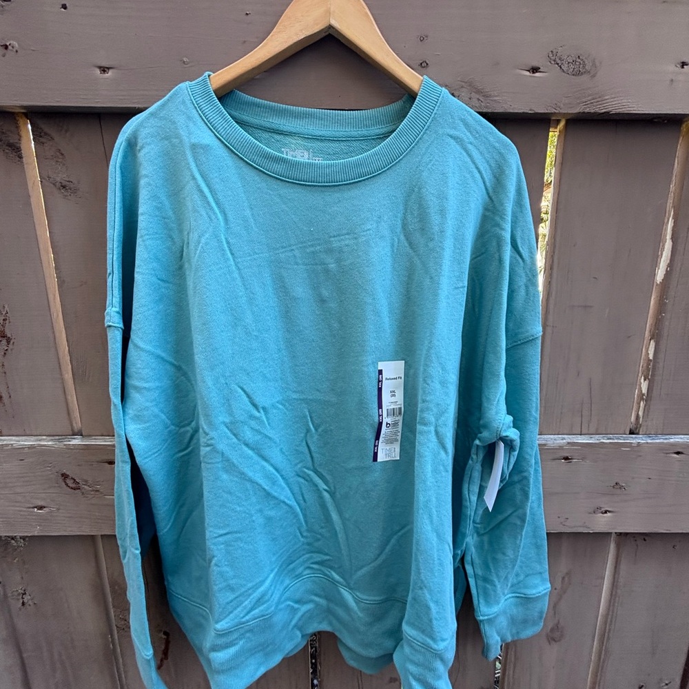 🎉NWT🎉 Time and Tru Aqua Relaxed Crewneck Sweatshirt - Picture 3 of 14